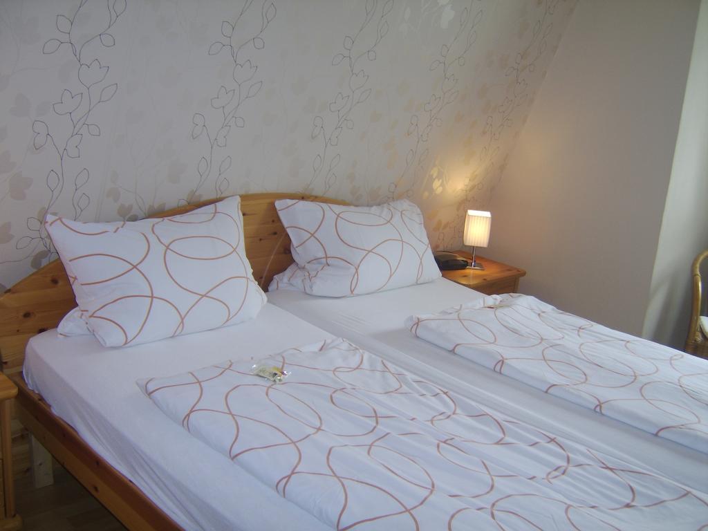 Weingut Matthias Dauns Apartamento Reil Quarto foto