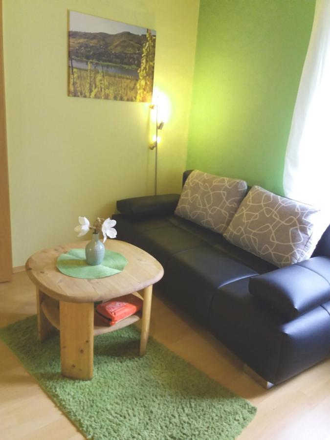 Weingut Matthias Dauns Apartamento Reil Exterior foto